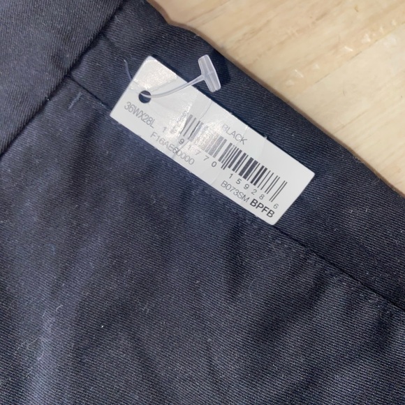 NWT Amazon Essentials Men's Black Chino Trousers - Picture 5 of 5